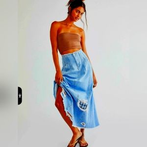 FREE PEOPLE RIPTIDE DENIM MAXI SKIRT NWT. SIZEV6